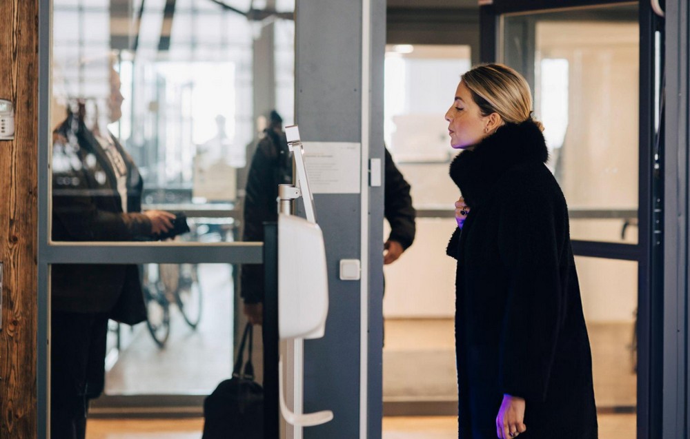 Nhân viên đi công tác hoặc làm remote