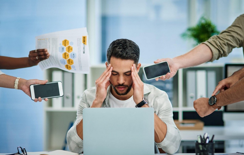 Dựa vào tình trạng mà các cấp quản lý nên đưa ra cách khắc phục phù hợp nhất. Có thể dùng các cách thủ công hoặc kết hợp sử dụng các phần mềm quản lý công việc